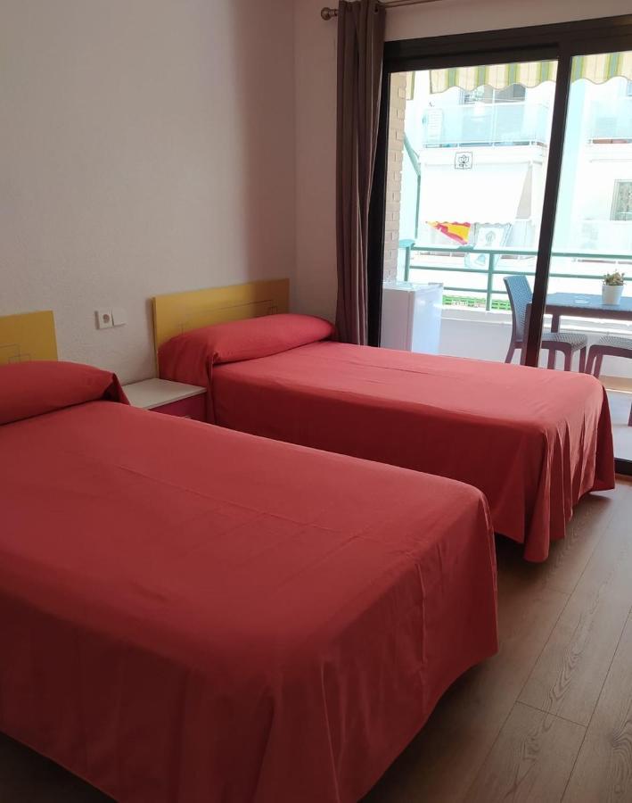 Hostal Rosa Villajoyosa Exterior photo